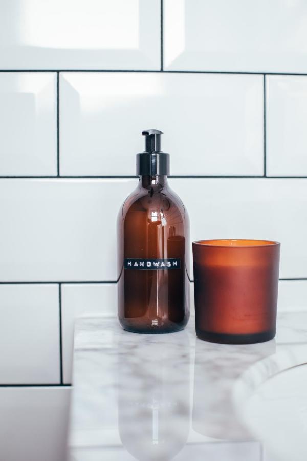 The Main Street Burrow - Your Perfect Hideaway St Boswells 外观 照片